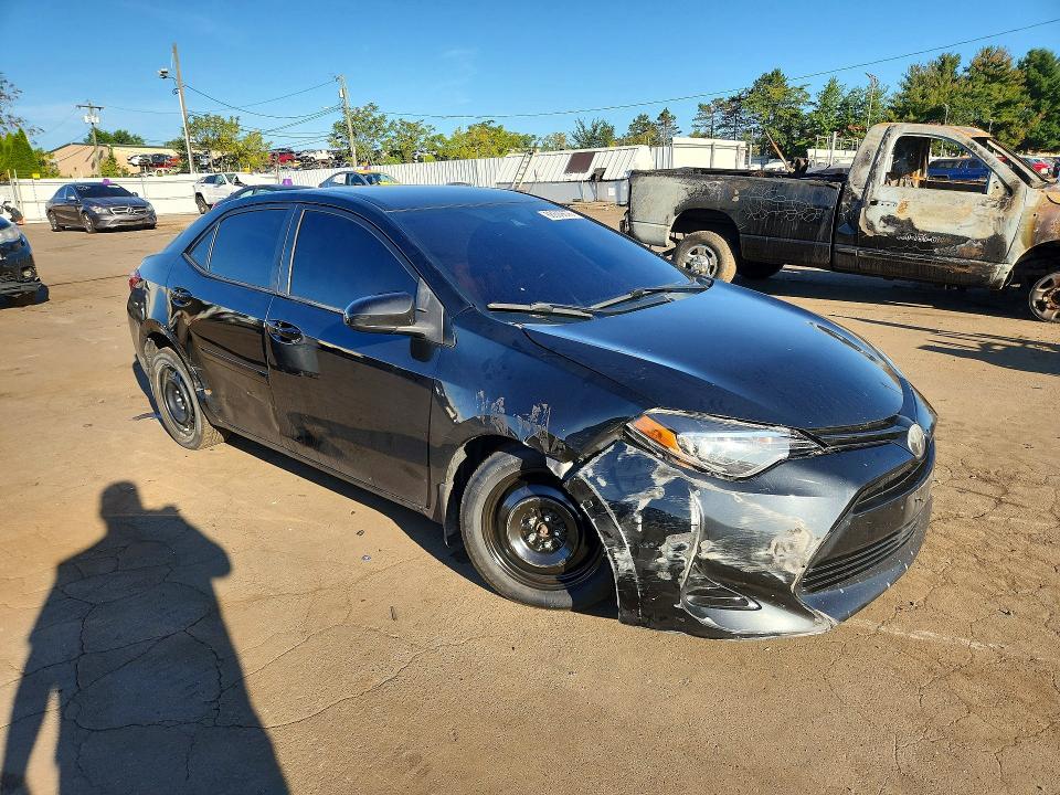 2018 Toyota Corolla მანქანა იყიდება აუქციონზე, vin: 2T1BURHE5JC025372, აუქციონის ნომერი: 68809676