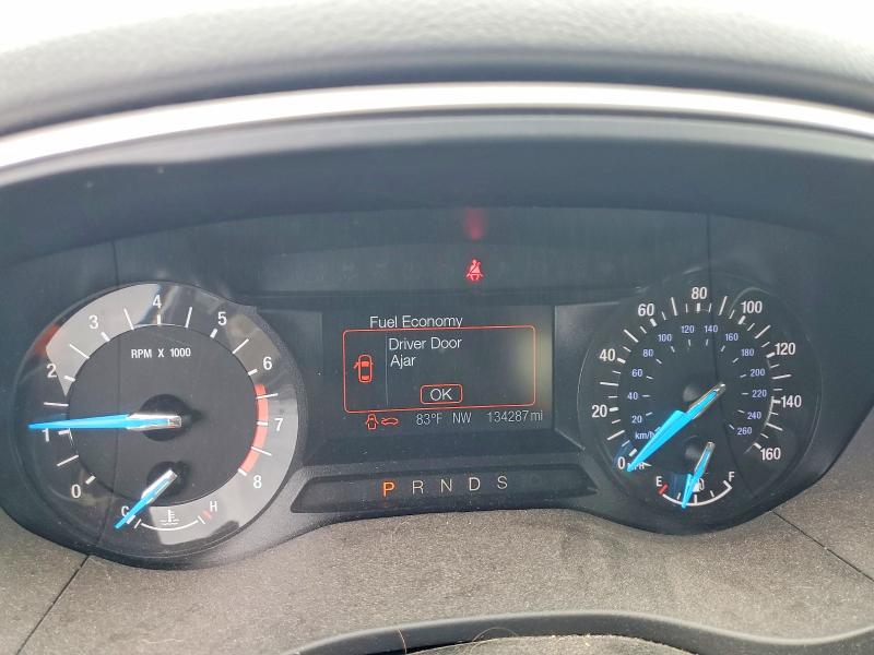 70133646 :رقم المزاد ، 3FA6P0H78FR228978 vin ، 2015 Ford Fusion مزاد بيع