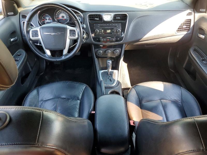 68765266 :رقم المزاد ، 1C3CCBCG2DN520271 vin ، 2013 Chrysler 200 مزاد بيع