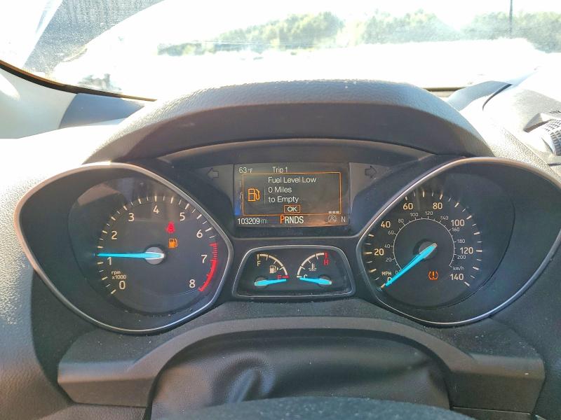 70812416 :رقم المزاد ، 1FMCU0JD3HUE32570 vin ، 2017 Ford Escape مزاد بيع