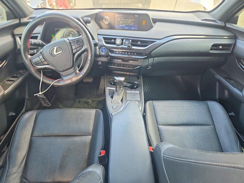 64950556 :رقم المزاد ، JTHU9JBH8K2004383 vin ، 2019 Lexus Ux مزاد بيع