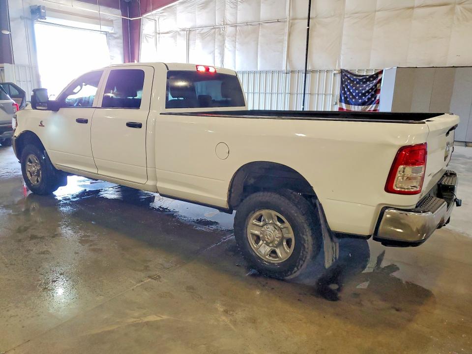 67676486 :رقم المزاد ، 3C6UR5HL3RG103903 vin ، 2024 Ram 2500 مزاد بيع
