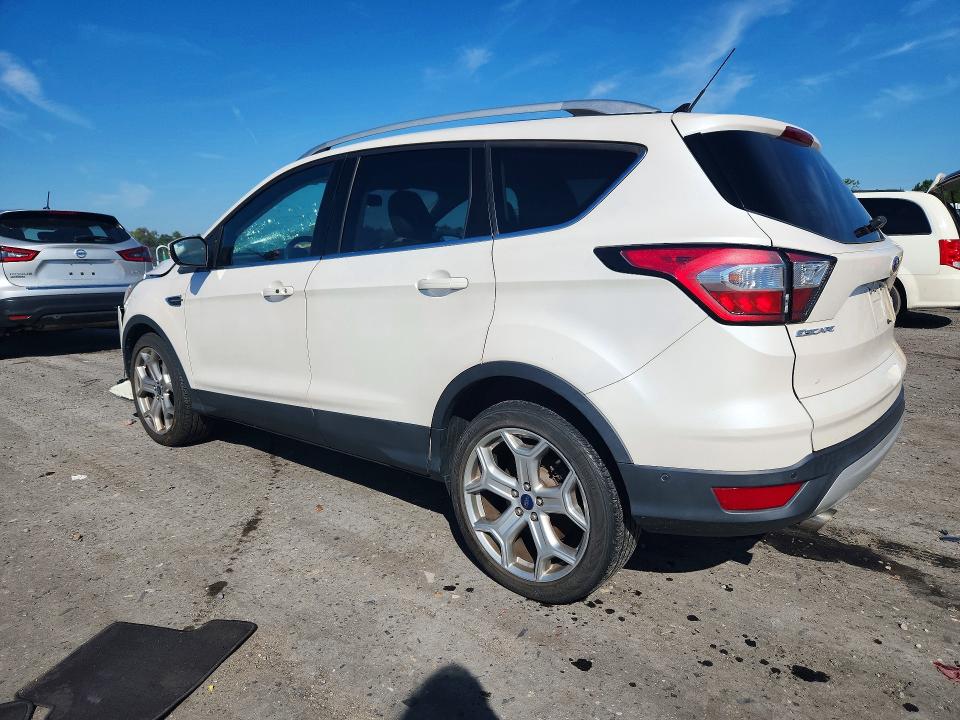 2018 Ford Escape მანქანა იყიდება აუქციონზე, vin: 1FMCU9J99JUB80054, აუქციონის ნომერი: 68260196