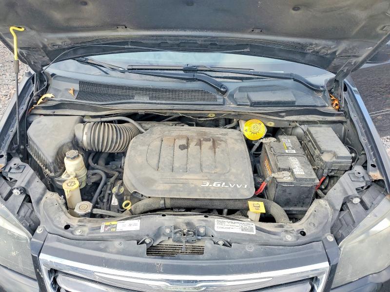 Продаж на аукціоні авто 2015 Chrysler Town & Country, vin: 2C4RC1HG9FR590882, номер лоту: 69374196