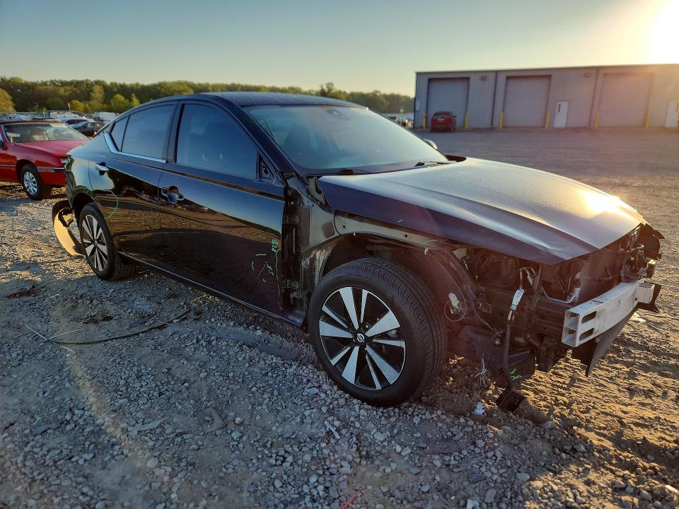 67106276 :رقم المزاد ، 1N4BL4DWXNN353609 vin ، 2022 Nissan Altima مزاد بيع