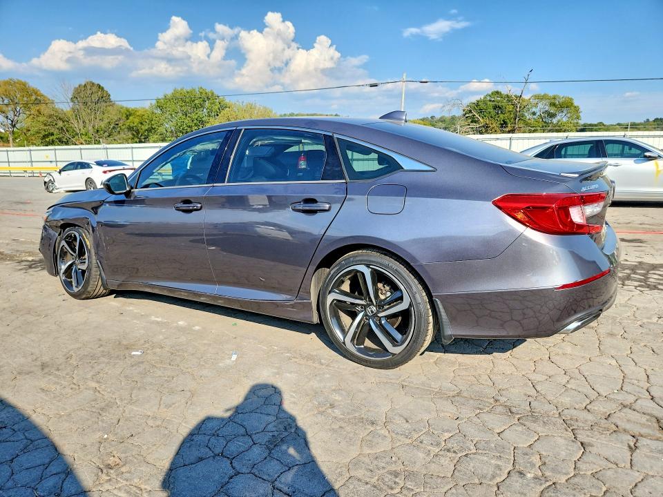 Aukcja sprzedaży 2018 Honda Accord, vin: 1HGCV1F32JA112561, numer aukcji: 69570406
