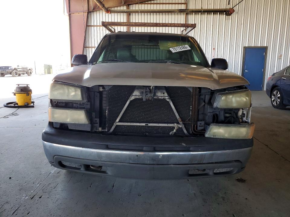 70112486 :رقم المزاد ، 1GCEC14V44Z263067 vin ، 2004 Chevrolet Silverado مزاد بيع
