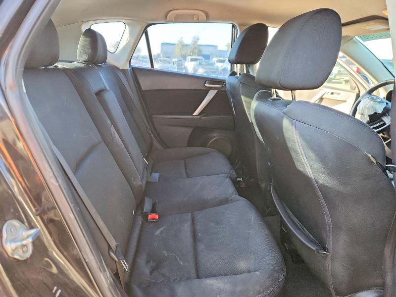 68100996 :رقم المزاد ، JM1BL1K56B1487104 vin ، 2011 Mazda 3 مزاد بيع