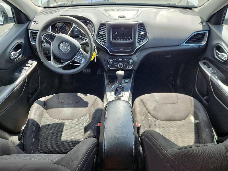 67517666 :رقم المزاد ، 1C4PJLCB2KD247171 vin ، 2019 Jeep Cherokee مزاد بيع