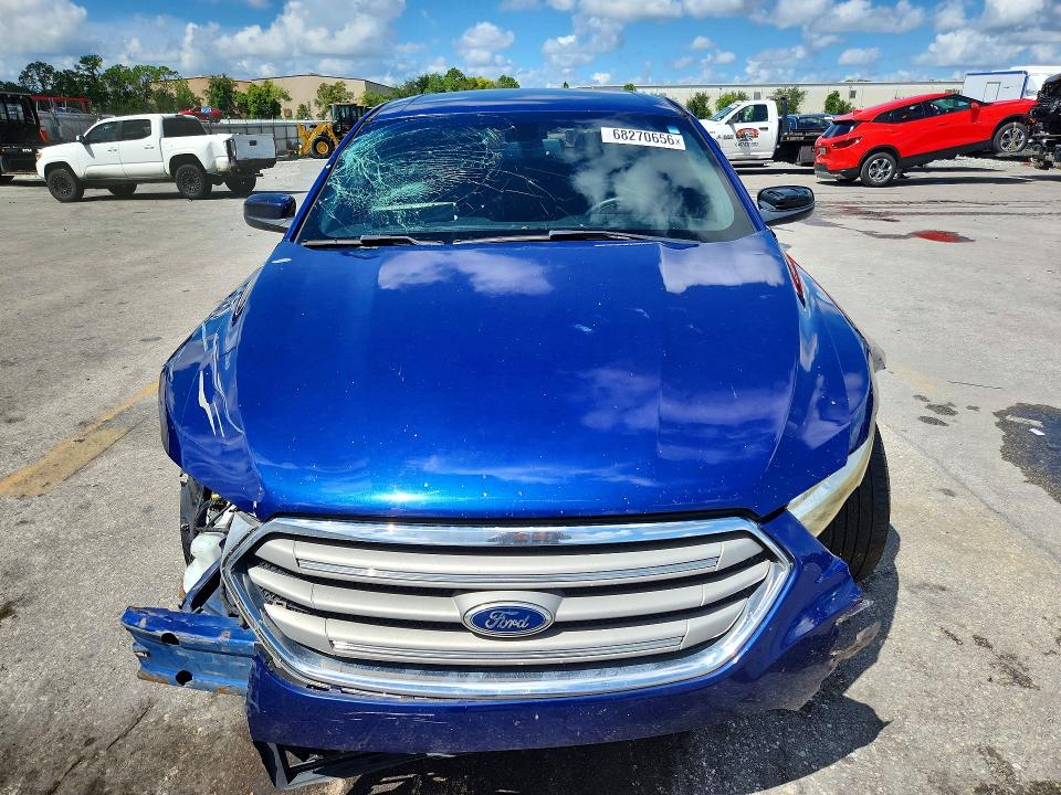 68270656 :رقم المزاد ، 1FAHP2E88FG154633 vin ، 2015 Ford Taurus مزاد بيع