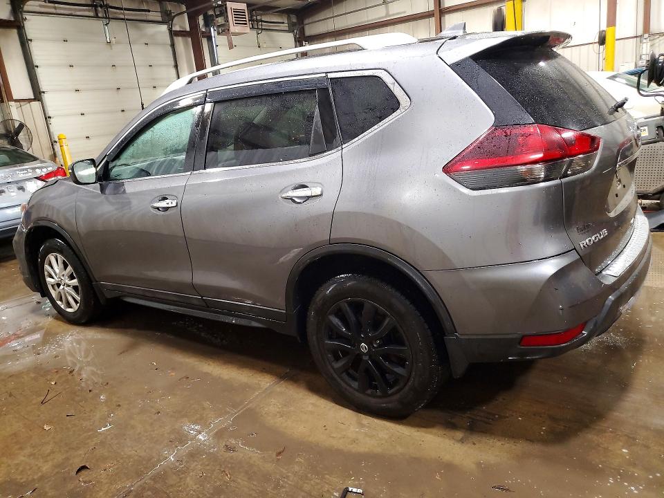 2018 Nissan Rogue მანქანა იყიდება აუქციონზე, vin: 5N1AT2MV0JC774578, აუქციონის ნომერი: 70440616