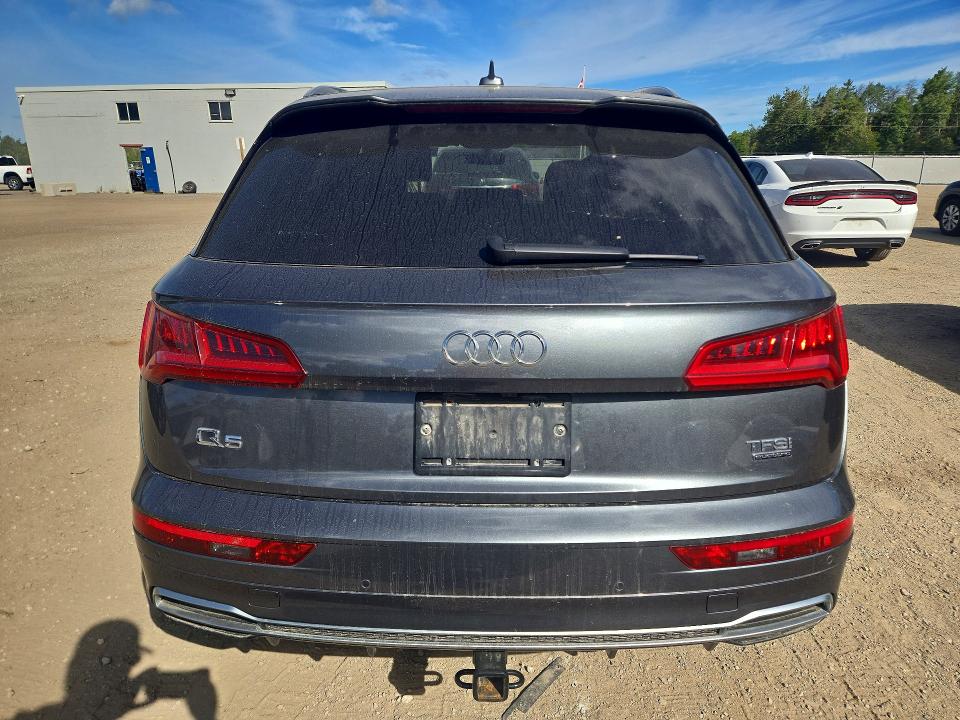 Продаж на аукціоні авто 2018 Audi Q5, vin: WA1ENAFY5J2215822, номер лоту: 68847316