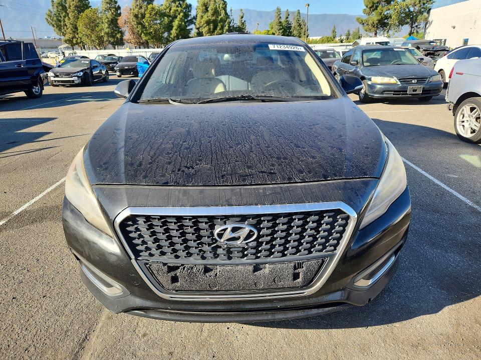 Продажа на аукционе авто 2016 Hyundai Sonata Hybrid, vin: KMHE24L18GA012523, номер лота: 71234926