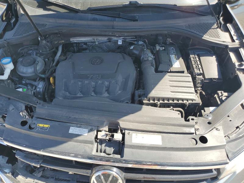 68447536 :رقم المزاد ، 3VVCB7AX0NM078358 vin ، 2022 Volkswagen Tiguan مزاد بيع