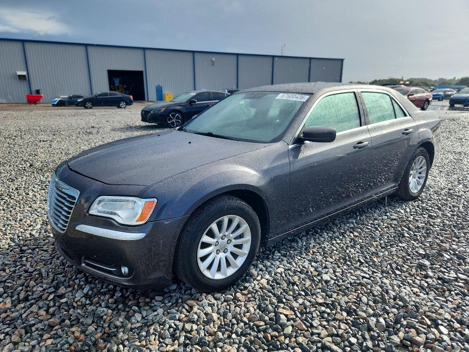 Продажа на аукционе авто 2013 Chrysler 300, vin: 2C3CCAAG3DH577617, номер лота: 67600436