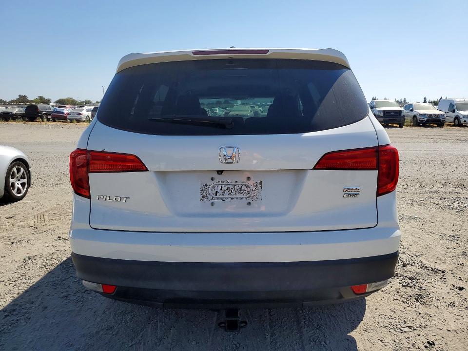 69812846 :رقم المزاد ، 5FNYF5H52JB020929 vin ، 2018 Honda Pilot مزاد بيع