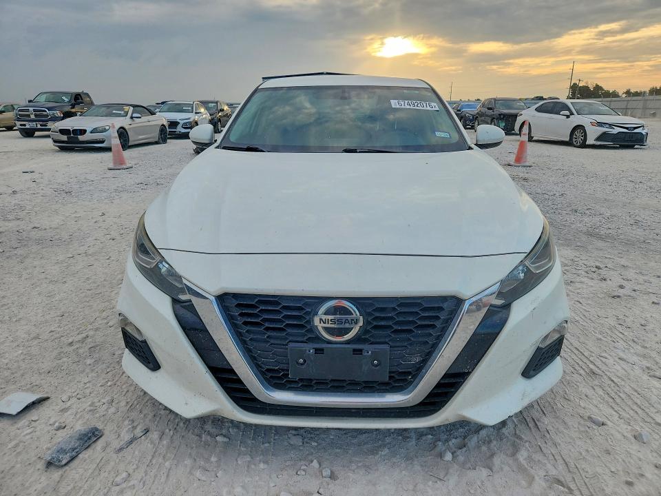 Продажа на аукционе авто 2020 Nissan Altima, vin: 1N4BL4BV7LC255673, номер лота: 67492076