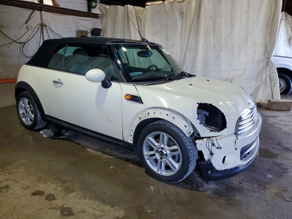 Auction sale of the 2011 Mini Cooper, vin: WMWZN3C56BT265019, lot number: 70004676