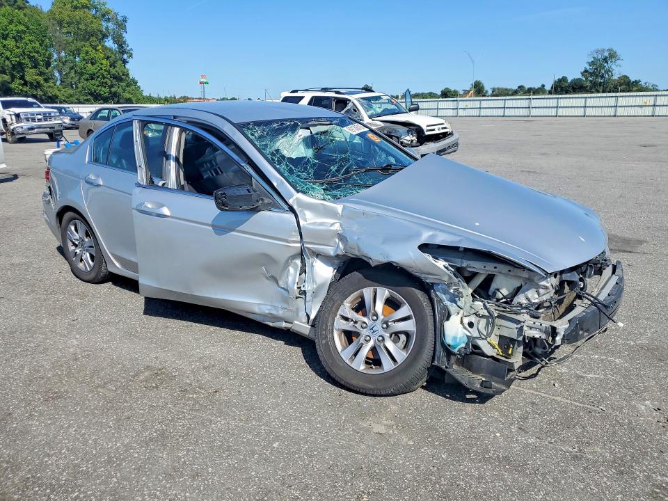 69138616 :رقم المزاد ، 1HGCP2F61CA019544 vin ، 2012 Honda Accord مزاد بيع