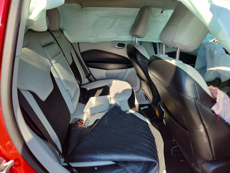67395986 :رقم المزاد ، 3C4NJCBB0KT706572 vin ، 2019 Jeep Compass مزاد بيع
