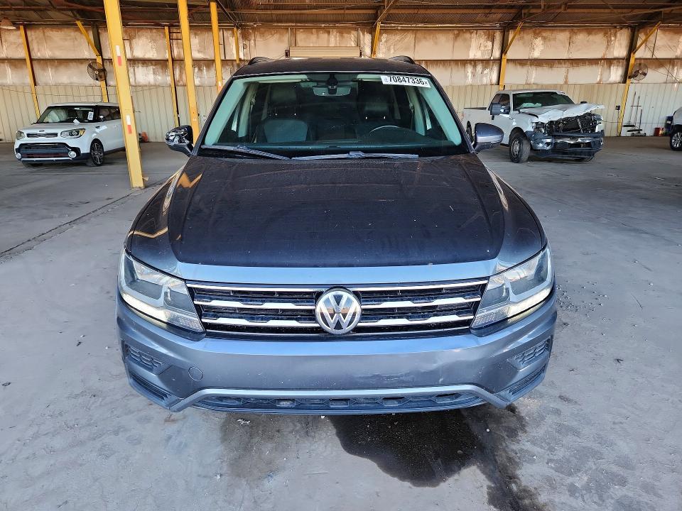 Продажа на аукционе авто 2018 Volkswagen Tiguan, vin: 3VV2B7AXXJM069155, номер лота: 70847336