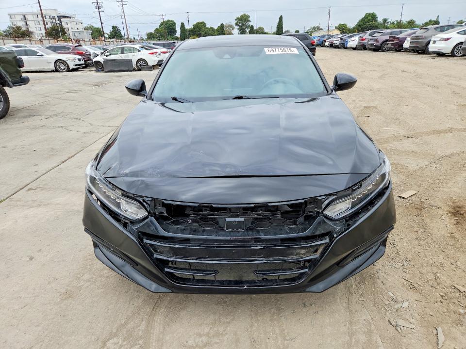 Продажа на аукционе авто 2019 Honda Accord, vin: 1HGCV2F36KA016830, номер лота: 69775676