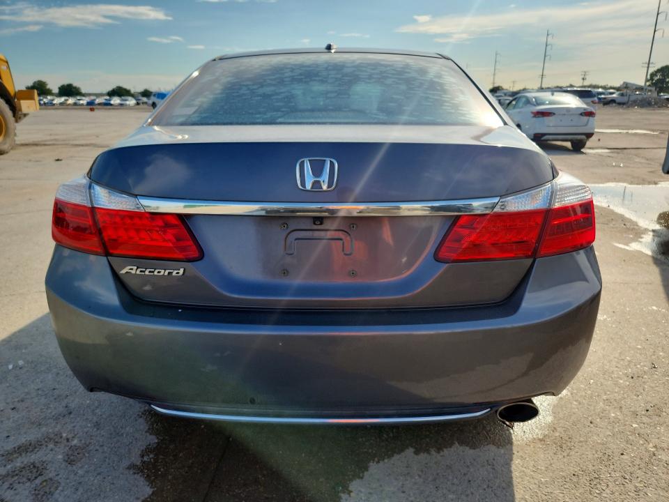 2015 Honda Accord მანქანა იყიდება აუქციონზე, vin: 1HGCR2F88FA071026, აუქციონის ნომერი: 68870666