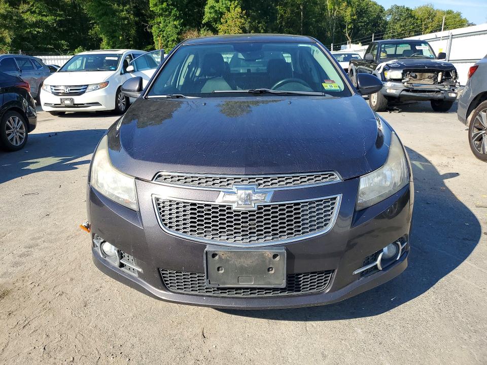 68390116 :رقم المزاد ، 1G1PG5SB3E7399323 vin ، 2014 Chevrolet Cruze مزاد بيع