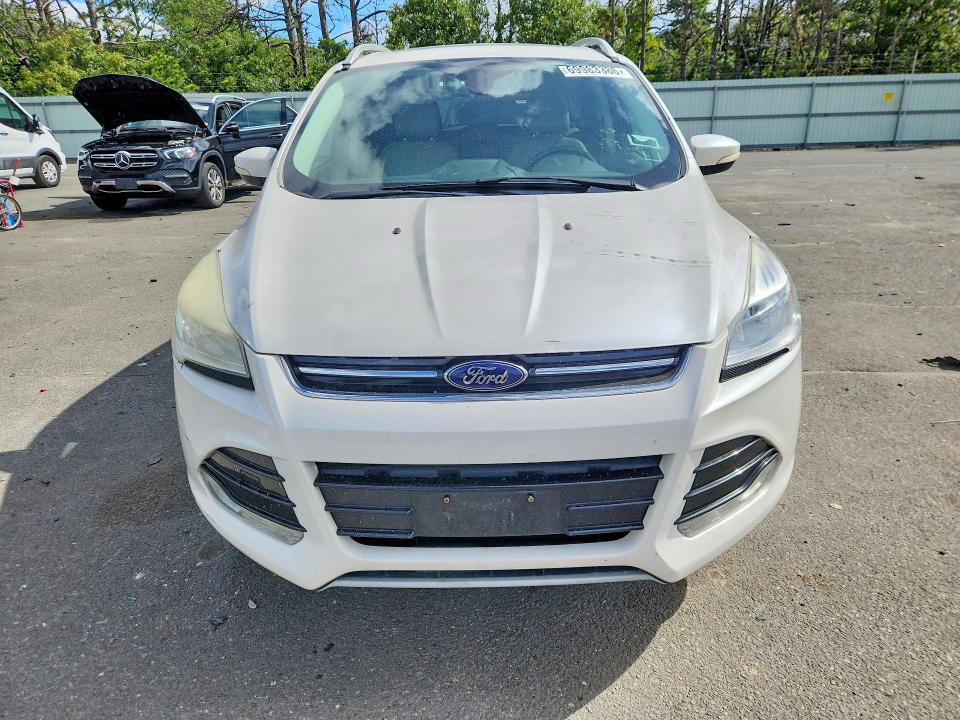2014 Ford Escape მანქანა იყიდება აუქციონზე, vin: 1FMCU9J96EUB52721, აუქციონის ნომერი: 69983386