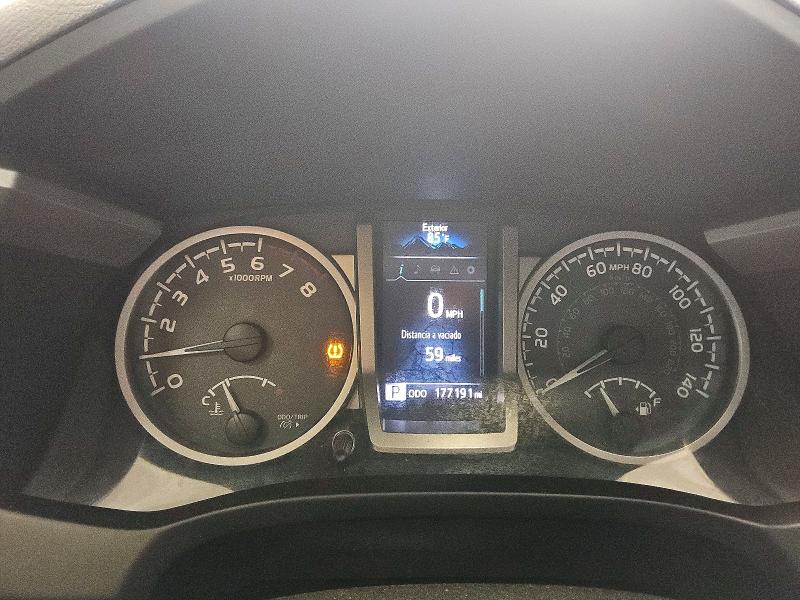 66474406 :رقم المزاد ، 5TFAZ5CN7HX032400 vin ، 2017 Toyota Tacoma مزاد بيع