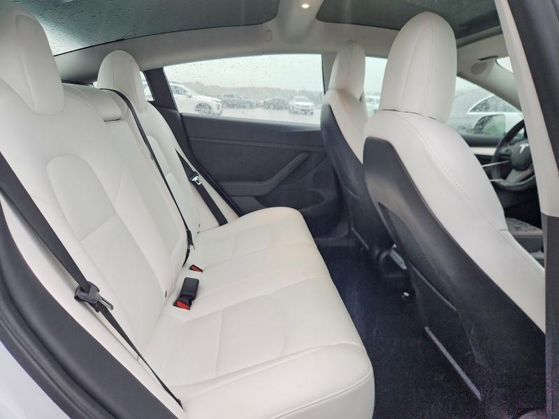 68092806 :رقم المزاد ، 5YJ3E1EB2NF167029 vin ، 2022 Tesla Model 3 مزاد بيع