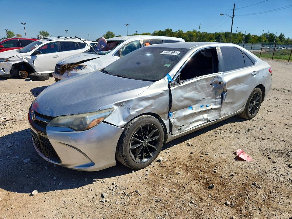 2016 Toyota Camry მანქანა იყიდება აუქციონზე, vin: 4T1BF1FK1GU560534, აუქციონის ნომერი: 70841966