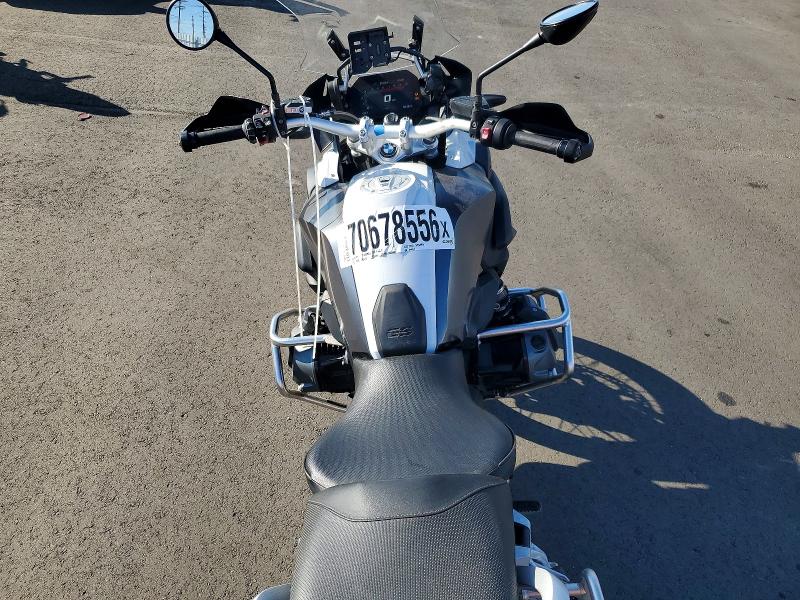 70678556 :رقم المزاد ، WB10M0300M6D99849 vin ، 2021 Bmw R 1250 مزاد بيع