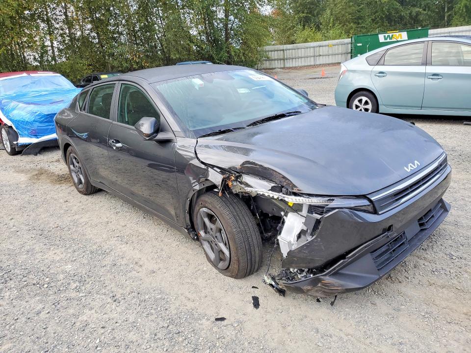 2026 Kia K4 მანქანა იყიდება აუქციონზე, vin: 3KPFT4DE7TE349733, აუქციონის ნომერი: 70192206