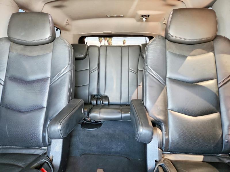 Продажа на аукционе авто 2015 Cadillac Escalade, vin: 1GYS3HKJ8FR224099, номер лота: 70747816