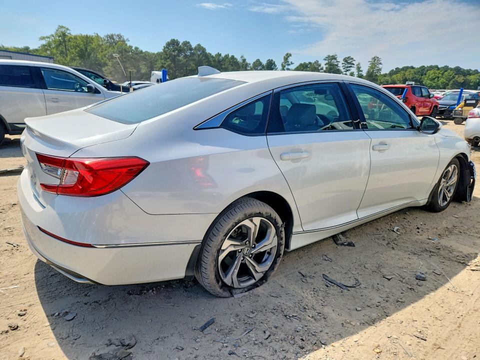 Продаж на аукціоні авто 2019 Honda Accord, vin: 1HGCV1F56KA112386, номер лоту: 69240066