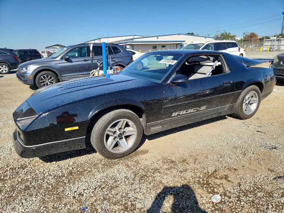 Продажа на аукционе авто 1987 Chevrolet Camaro, vin: 1G1FP2181HN170073, номер лота: 70700016