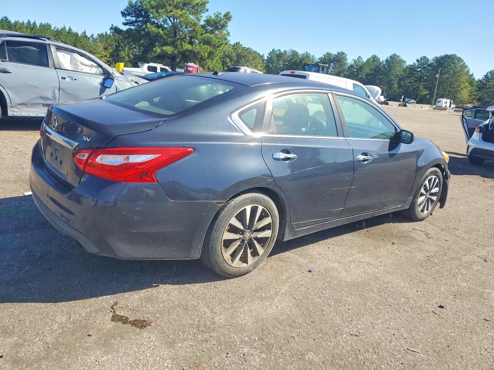 Продажа на аукционе авто 2017 Nissan Altima, vin: 1N4AL3AP6HC145441, номер лота: 70655086
