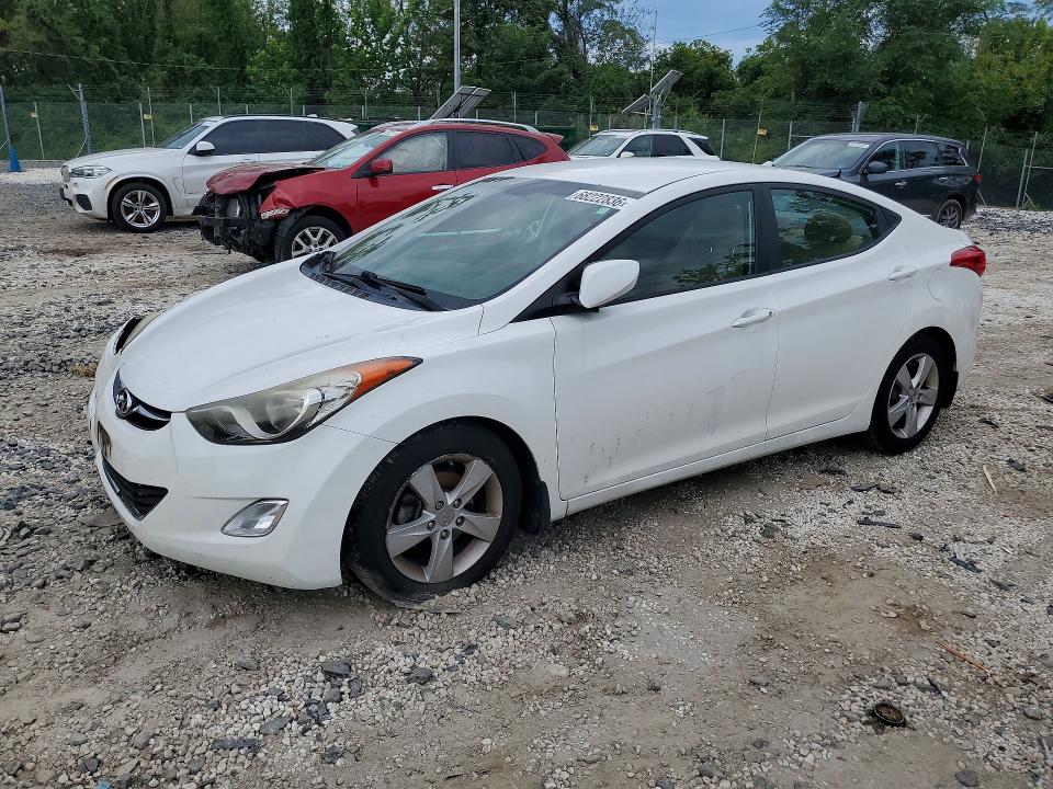2013 Hyundai Elantra მანქანა იყიდება აუქციონზე, vin: 5NPDH4AE3DH411879, აუქციონის ნომერი: 68222836