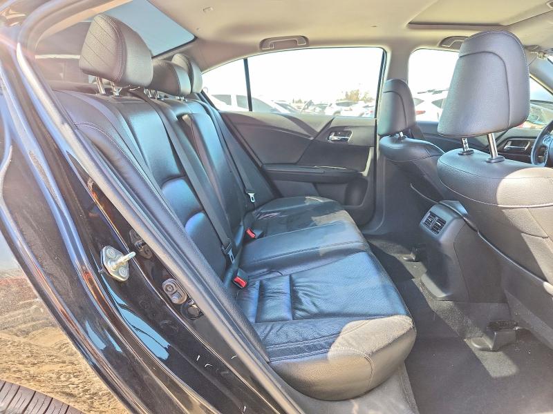 68260586 :رقم المزاد ، 1HGCR6F53FA012320 vin ، 2015 Honda Accord مزاد بيع