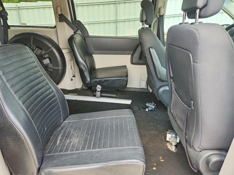 Продаж на аукціоні авто 2010 Dodge Grand Caravan, vin: 2D4RN4DE3AR384226, номер лоту: 67549536