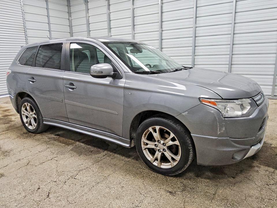 Продажа на аукционе авто 2014 Mitsubishi Outlander, vin: JA4JZ4AX6EZ003558, номер лота: 68640866