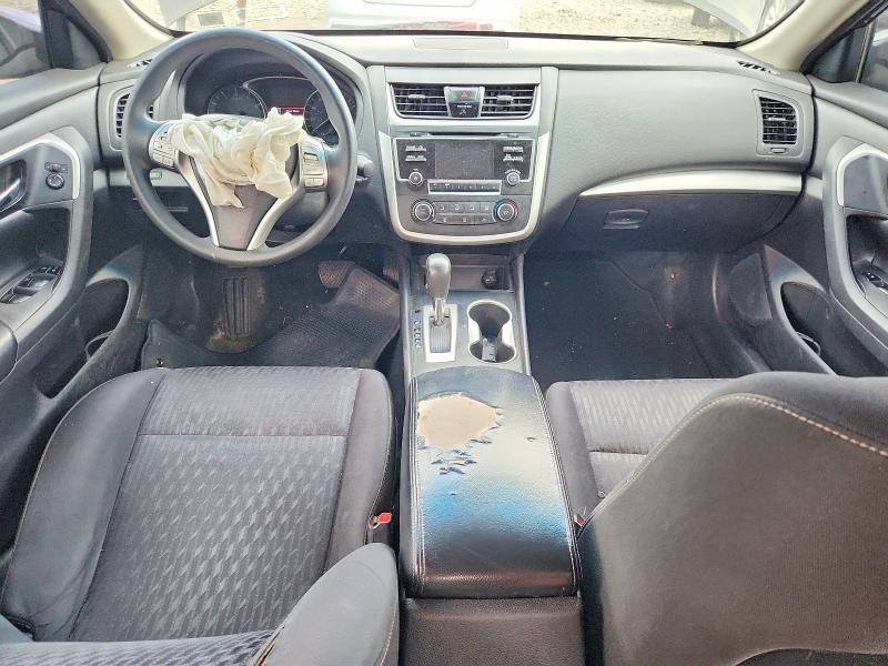 Продажа на аукционе авто 2017 Nissan Altima, vin: 1N4AL3AP2HC233483, номер лота: 70309576