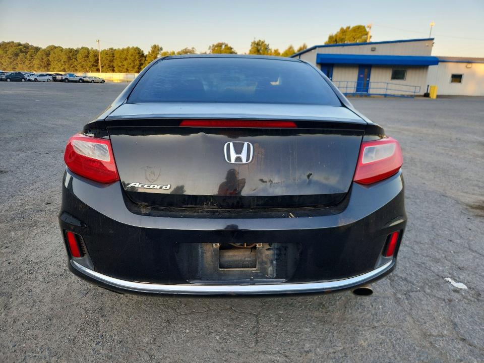 Продаж на аукціоні авто 2014 Honda Accord, vin: 1HGCT1B36EA011752, номер лоту: 69408836