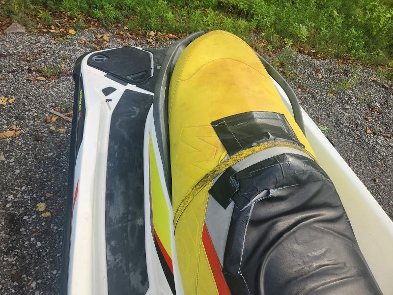 69107616 :رقم المزاد ، YDV31732D414 vin ، 2014 Sea-doo Jet Ski مزاد بيع