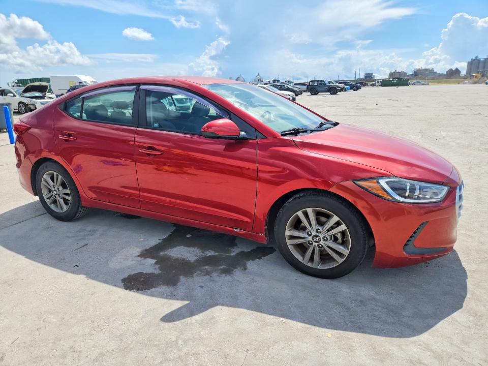 67167466 :رقم المزاد ، 5NPD84LF1HH025487 vin ، 2017 Hyundai Elantra مزاد بيع