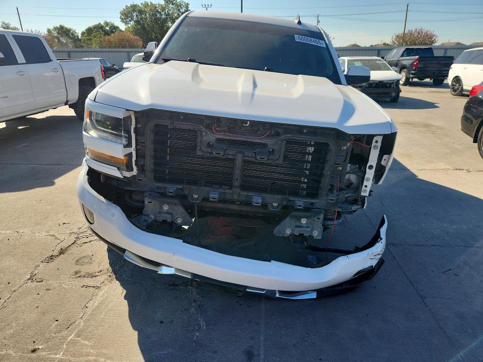 Продажа на аукционе авто 2017 Chevrolet Silverado, vin: 3GCUKREC5HG456991, номер лота: 68068466