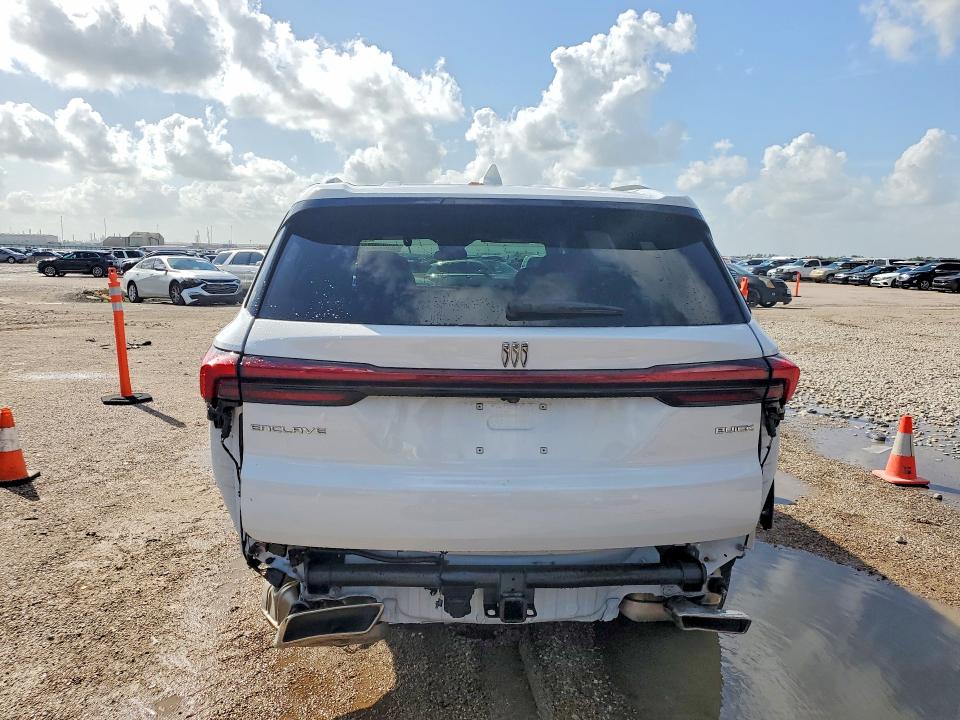 68920266 :رقم المزاد ، 5GAERBKS5TJ241185 vin ، 2026 Buick Enclave مزاد بيع