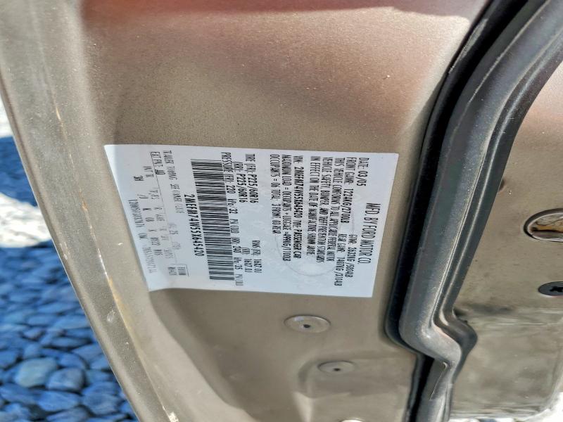 Продажа на аукционе авто 2005 Mercury Grand Marquis, vin: 2MEFM74W55X645420, номер лота: 68161266