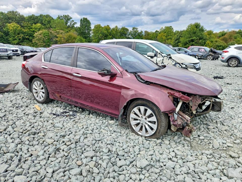 Продажа на аукционе авто 2015 Honda Accord, vin: 1HGCR2F88FA009643, номер лота: 70978156